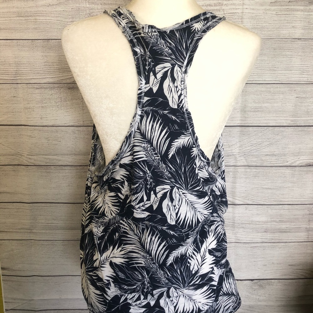 Victoria’s Secret Pink Palm Print Tank Top - Picture 3 of 4